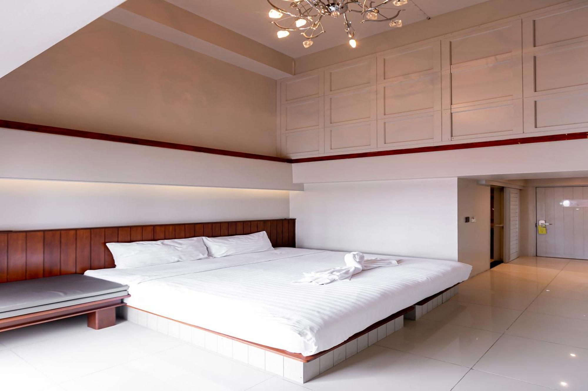 A Room Bangkok Sathorn 외부 사진